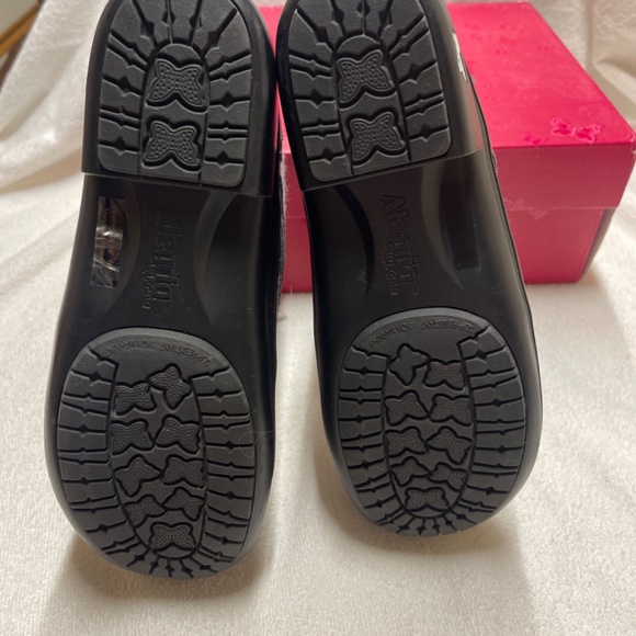 Algeria - Picture 5 of 7